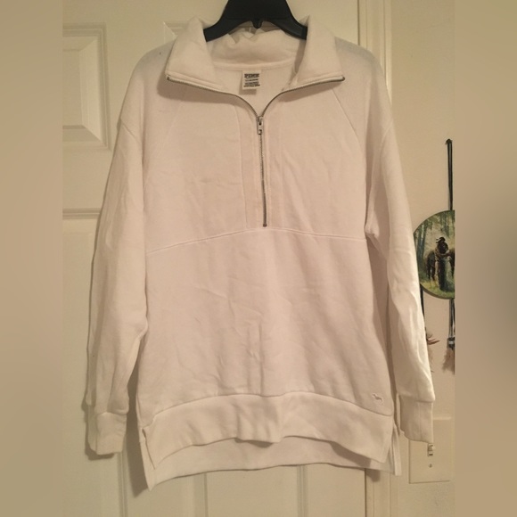 Victoria’s Secret Pink Pure white sweatshirt sz small but oversized - Picture 1 of 4